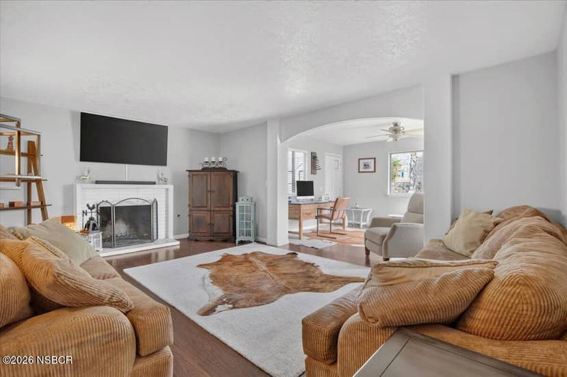 3-bed home on Antares Avenue 11