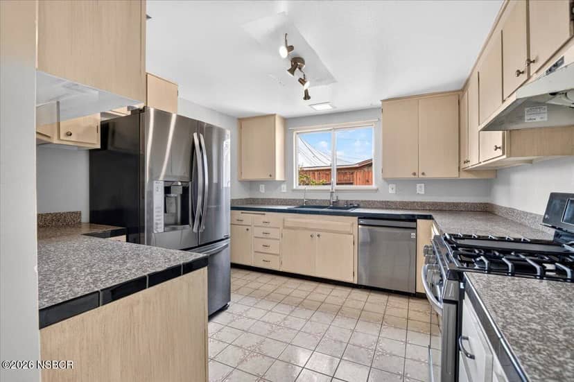 4-bed home on Altair Avenue 11