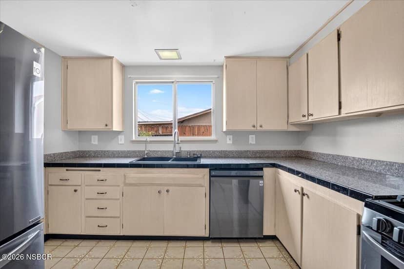 4-bed home on Altair Avenue 12